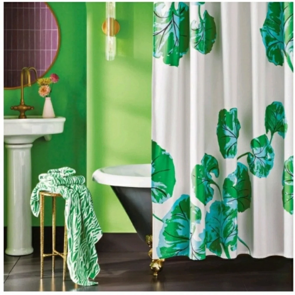 Diane Von Furstenberg x Target geranium print shower curtain DVF new with tags